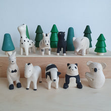 Load image into Gallery viewer, T-lab Wooden Animals