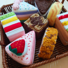 Load image into Gallery viewer, Felt Sweet Treats - Cake Platter